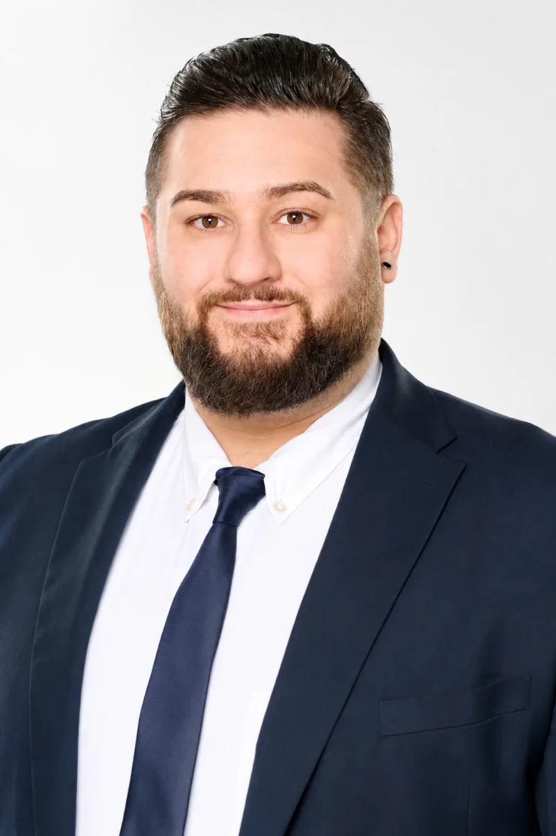 Nikolaos Vavelidis, Gründer von Vavelio Consulting